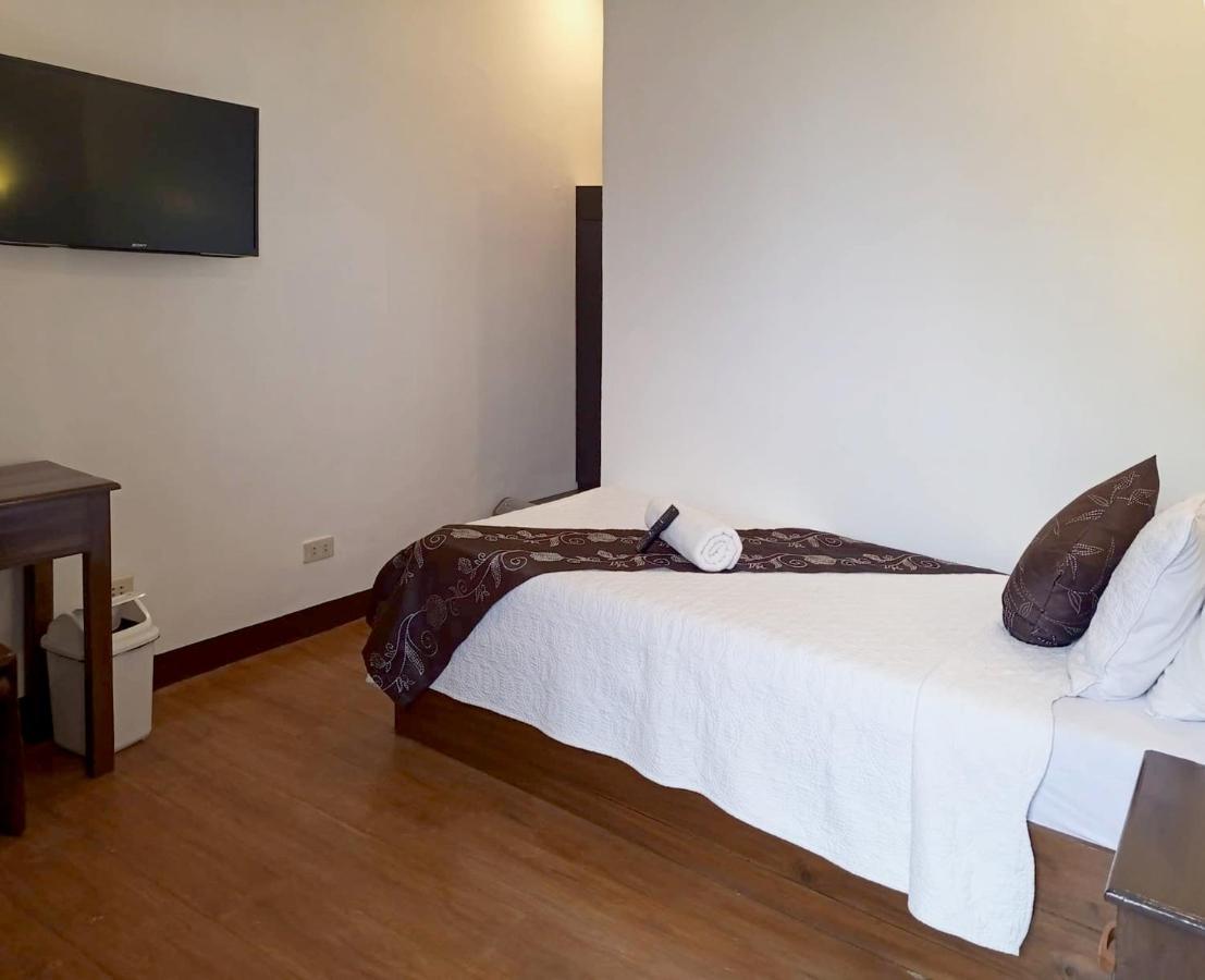 Balaibinda Lodge Đảo Đảo Coron Ngoại thất bức ảnh